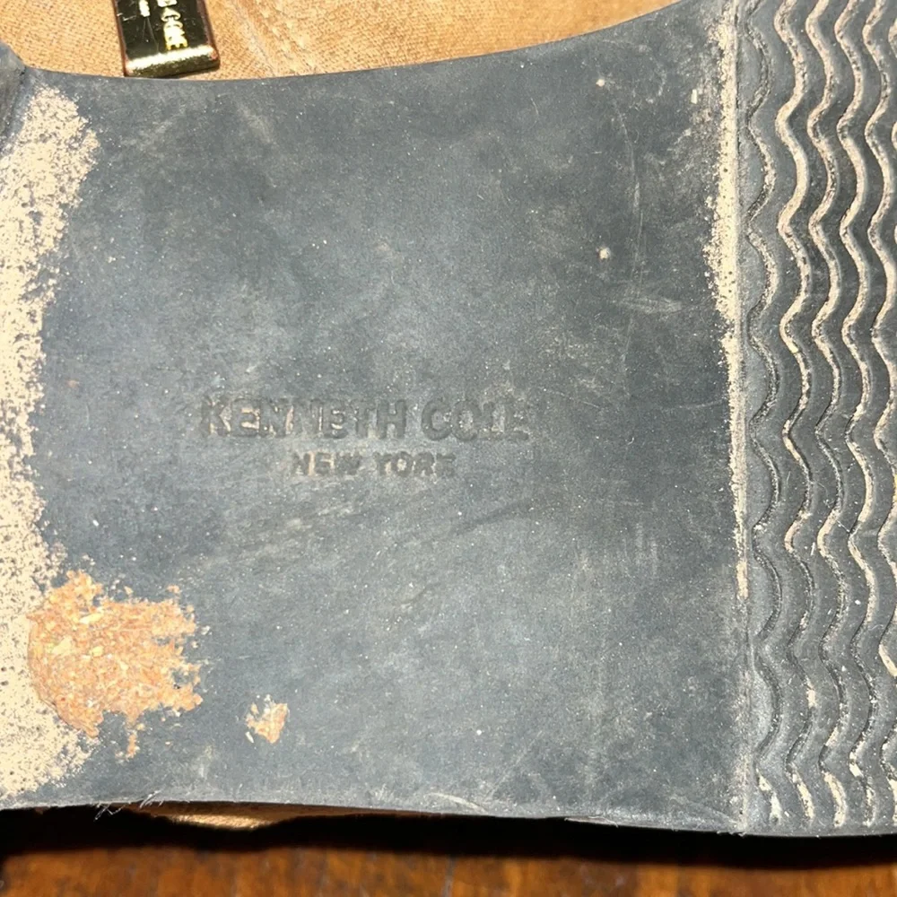 Kenneth Cole Girls Boots - Picture 13 of 13
